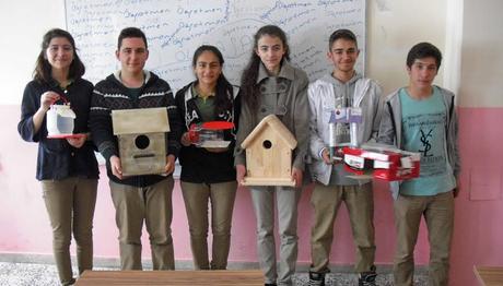 Lise Öğrencilerinin Takdirlik Davranışı