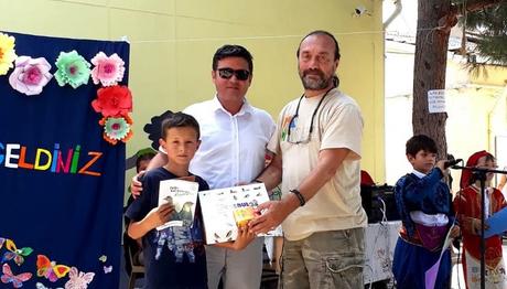 Esin Çağdaş İlkokulu Mezuniyet Törenindeydik